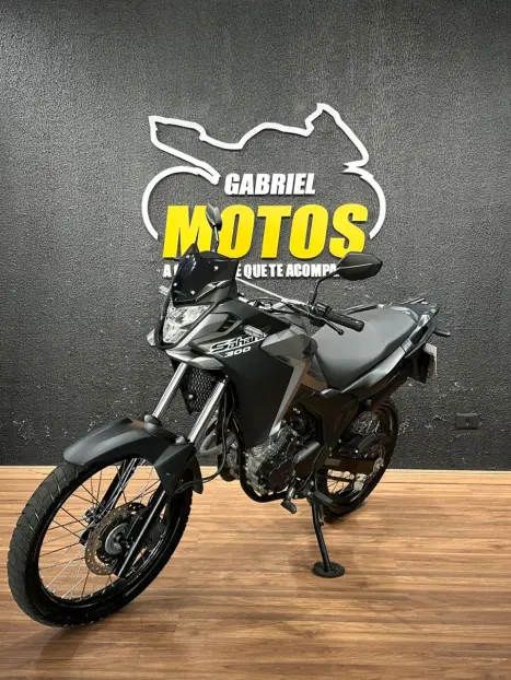 HONDA XRE 300 Sahara , Foto 4