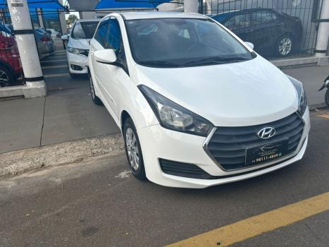 HYUNDAI HB 20 Hatch 1.0 12V 4P FLEX COMFORT PLUS, Foto 4