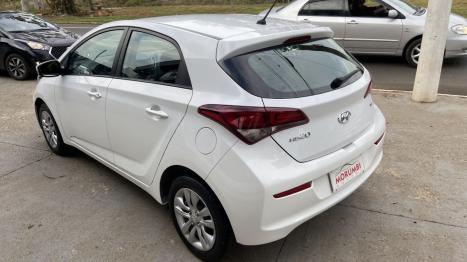 HYUNDAI HB 20 Hatch 1.6 16V 4P FLEX COMFORT, Foto 4