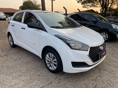 HYUNDAI HB 20 Hatch 1.0 12V 4P FLEX UNIQUE, Foto 3