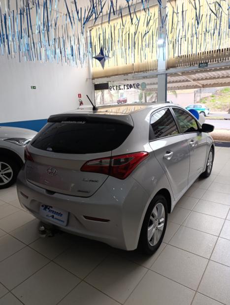 HYUNDAI HB 20 Hatch 1.6 16V 4P PREMIUM FLEX AUTOMTICO, Foto 6