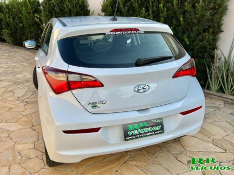 HYUNDAI HB 20 Hatch 1.0 12V 4P FLEX COMFORT PLUS, Foto 4