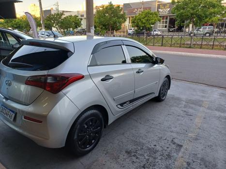 HYUNDAI HB 20 Hatch 1.0 12V 4P FLEX UNIQUE, Foto 5