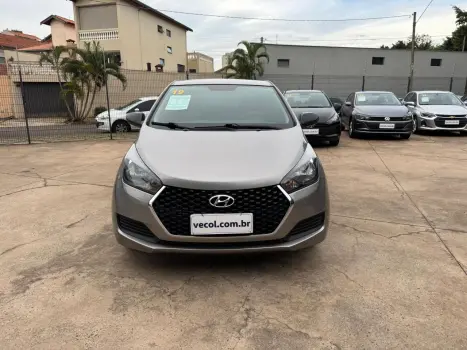 HYUNDAI HB 20 Hatch 1.0 12V 4P FLEX UNIQUE, Foto 2