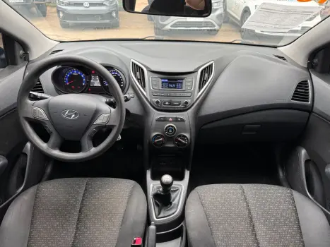 HYUNDAI HB 20 Hatch 1.0 12V 4P FLEX UNIQUE, Foto 5