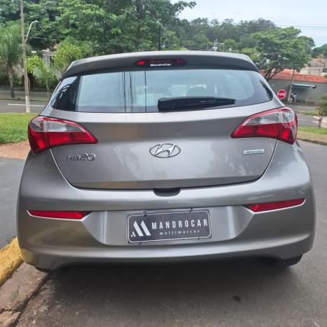 HYUNDAI HB 20 Hatch 1.6 16V 4P FLEX COMFORT PLUS AUTOMTICO, Foto 4