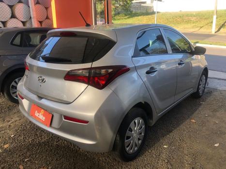 HYUNDAI HB 20 Hatch 1.0 12V 4P FLEX UNIQUE, Foto 3