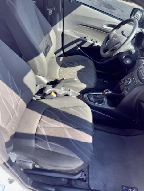 HYUNDAI HB 20 Hatch 1.6 16V 4P COMFORT FLEX AUTOMTICO, Foto 9