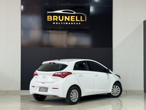 HYUNDAI HB 20 Hatch 1.6 16V 4P FLEX COMFORT PLUS AUTOMTICO, Foto 3