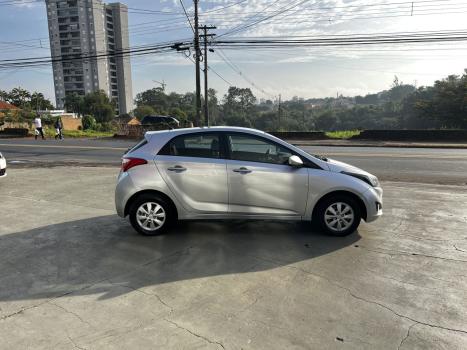 HYUNDAI HB 20 Hatch 1.6 16V 4P COMFORT STYLE FLEX, Foto 4