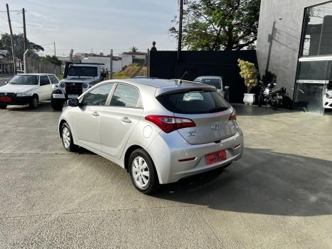 HYUNDAI HB 20 Hatch 1.6 16V 4P COMFORT STYLE FLEX, Foto 6