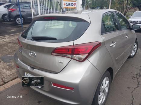 HYUNDAI HB 20 Hatch 1.6 16V 4P COMFORT STYLE FLEX, Foto 10