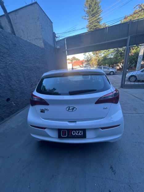 HYUNDAI HB 20 Hatch 1.6 16V 4P FLEX COMFORT, Foto 4