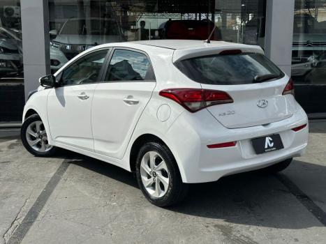 HYUNDAI HB 20 Hatch 1.0 12 V 4P FLEX COMFORT STYLE, Foto 4
