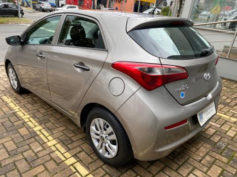 HYUNDAI HB 20 Hatch 1.0 12V 4P FLEX COMFORT PLUS, Foto 4