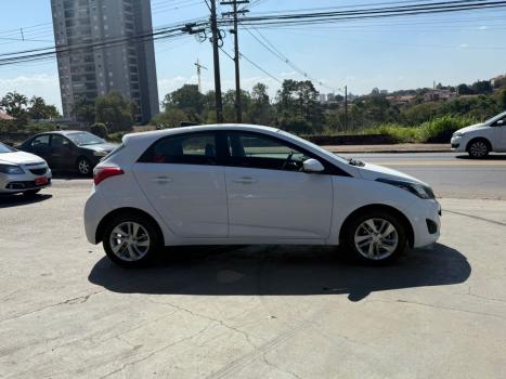 HYUNDAI HB 20 Hatch 1.0 12 V 4P FLEX COMFORT STYLE, Foto 4