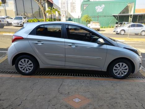 HYUNDAI HB 20 Hatch 1.6 16V 4P FLEX COMFORT PLUS AUTOMTICO, Foto 2