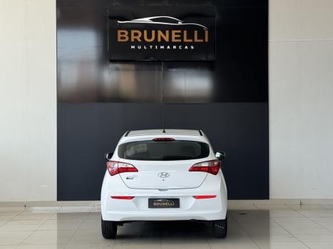 HYUNDAI HB 20 Hatch 1.0 12 V 4P FLEX COMFORT STYLE, Foto 4
