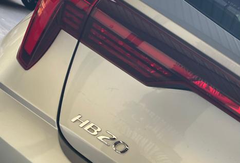 HYUNDAI HB 20 Hatch 1.0 12V 4P FLEX TGDI PLATINUM TURBO AUTOMTICO, Foto 9