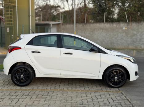 HYUNDAI HB 20 Hatch 1.0 12V 4P FLEX UNIQUE, Foto 5