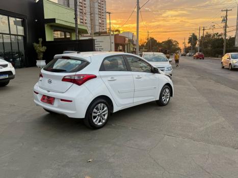 HYUNDAI HB 20 Hatch 1.0 12V 4P FLEX COMFORT PLUS, Foto 4