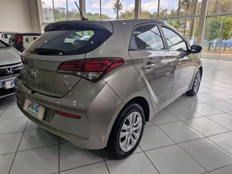 HYUNDAI HB 20 Hatch 1.6 16V 4P FLEX COMFORT PLUS, Foto 3