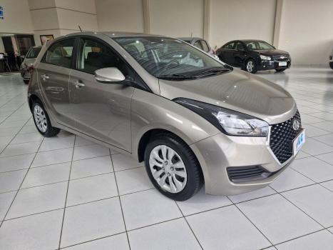 HYUNDAI HB 20 Hatch 1.6 16V 4P FLEX COMFORT PLUS, Foto 4