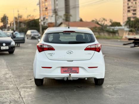 HYUNDAI HB 20 Hatch 1.6 16V 4P FLEX COMFORT PLUS, Foto 6