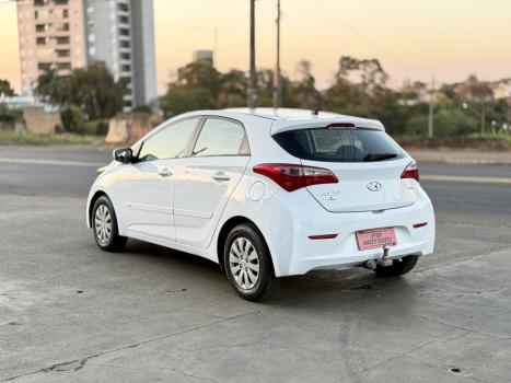 HYUNDAI HB 20 Hatch 1.6 16V 4P FLEX COMFORT PLUS, Foto 7