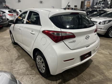 HYUNDAI HB 20 Hatch 1.6 16V 4P FLEX COMFORT PLUS, Foto 4