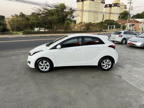 HYUNDAI HB 20 Hatch 1.0 12V 4P FLEX COMFORT PLUS, Foto 4