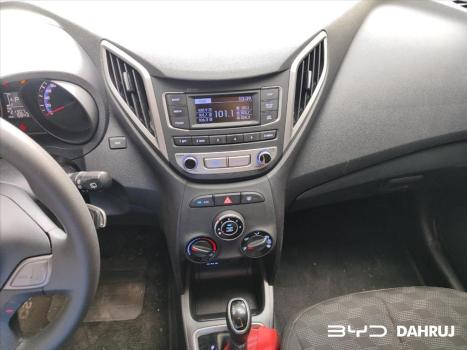 HYUNDAI HB 20 Hatch 1.6 16V 4P FLEX COMFORT PLUS AUTOMTICO, Foto 8