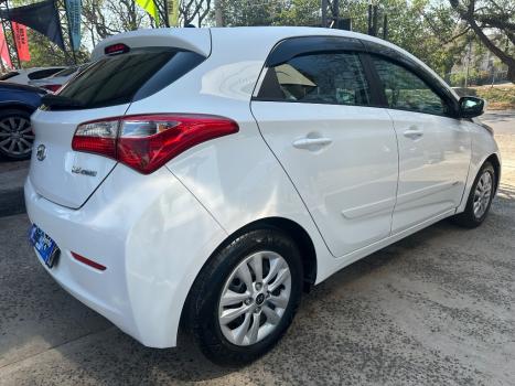 HYUNDAI HB 20 Hatch 1.6 16V 4P FLEX COMFORT PLUS, Foto 4