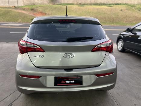 HYUNDAI HB 20 Hatch 1.0 12V 4P FLEX COMFORT PLUS, Foto 4