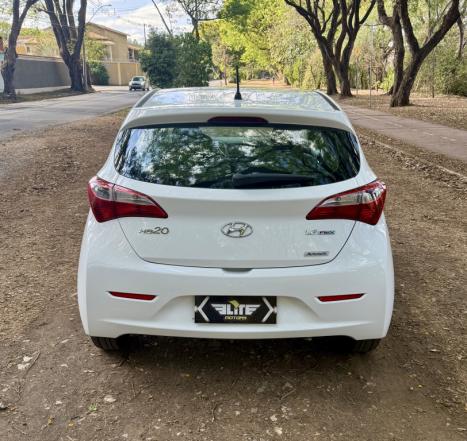 HYUNDAI HB 20 Hatch 1.6 16V 4P COMFORT FLEX AUTOMTICO, Foto 2