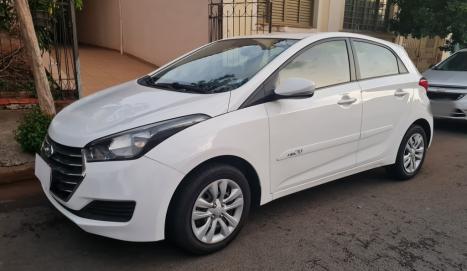 HYUNDAI HB 20 Hatch 1.0 12V 4P FLEX COMFORT PLUS TURBO, Foto 2