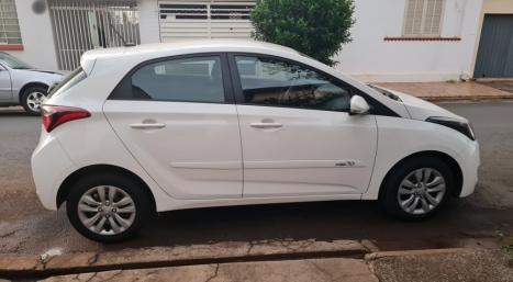 HYUNDAI HB 20 Hatch 1.0 12V 4P FLEX COMFORT PLUS TURBO, Foto 5