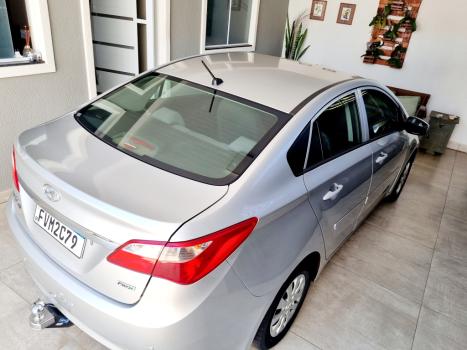 HYUNDAI HB 20 Sedan 1.0 12V 4P FLEX COMFORT PLUS, Foto 10