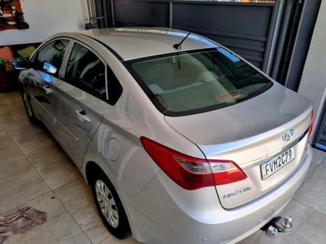 HYUNDAI HB 20 Sedan 1.0 12V 4P FLEX COMFORT PLUS, Foto 12