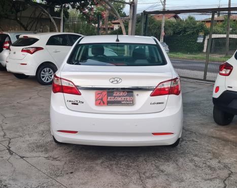 HYUNDAI HB 20 Sedan 1.6 16V 4P FLEX COMFORT PLUS, Foto 4