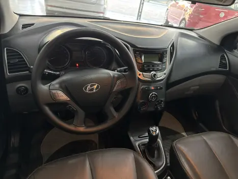 HYUNDAI HB 20 Sedan 1.6 16V 4P FLEX COMFORT PLUS, Foto 8