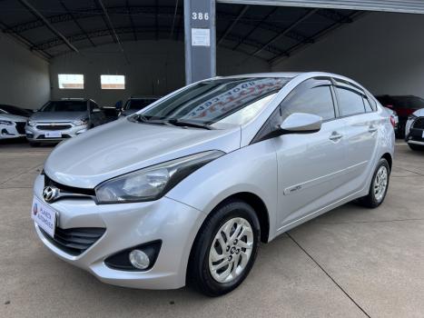 HYUNDAI HB 20 Sedan 1.6 16V 4P FLEX COMFORT PLUS AUTOMTICO, Foto 3