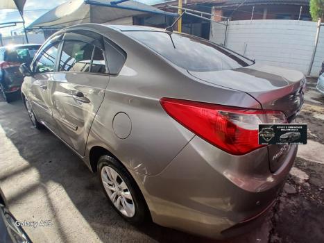 HYUNDAI HB 20 Sedan 1.0 12V 4P FLEX UNIQUE, Foto 5