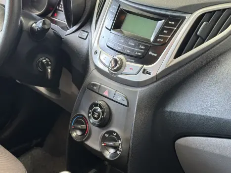HYUNDAI HB 20 Sedan 1.6 16V 4P FLEX PREMIUM AUTOMTICO, Foto 6