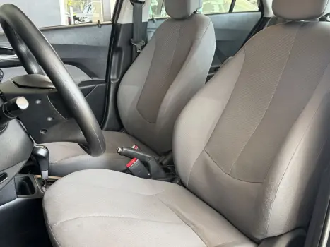 HYUNDAI HB 20 Sedan 1.6 16V 4P FLEX PREMIUM AUTOMTICO, Foto 12