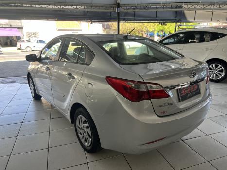 HYUNDAI HB 20 Sedan 1.6 16V 4P FLEX COMFORT PLUS, Foto 7