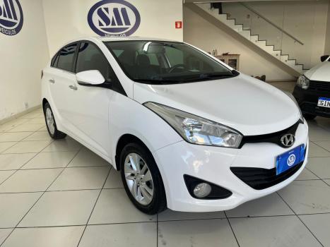 HYUNDAI HB 20 Sedan 1.6 16V 4P FLEX PREMIUM AUTOMTICO, Foto 4