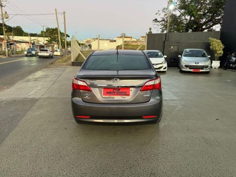 HYUNDAI HB 20 Sedan 1.0 12V 4P FLEX COMFORT STYLE, Foto 5