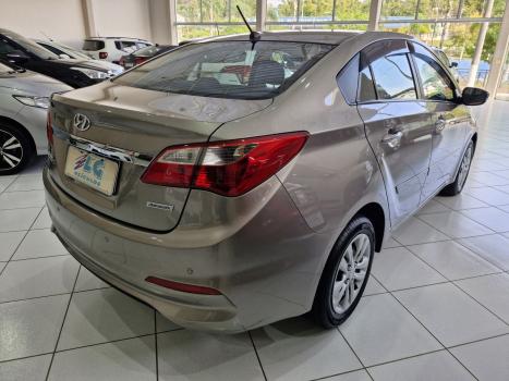 HYUNDAI HB 20 Sedan 1.6 16V 4P FLEX COMFORT STYLE AUTOMTICO, Foto 3