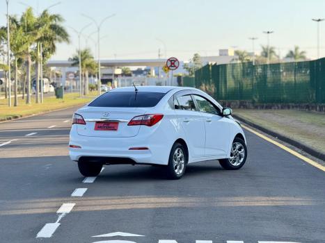 HYUNDAI HB 20 Sedan 1.0 12V 4P FLEX COMFORT PLUS, Foto 4